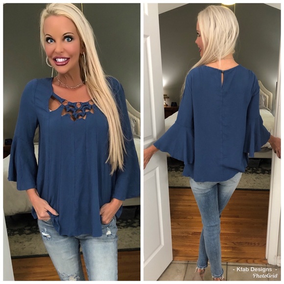 ❤️LAST 2! Blue Cut Out Detail Bell Sleeve Top! - Picture 2 of 3